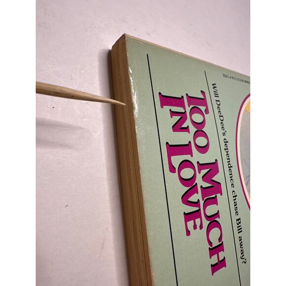 Sweet Valley High 1ST Edition First Print Book #22 Too Much In Love VTG 1980's - Picture 2 of 9
